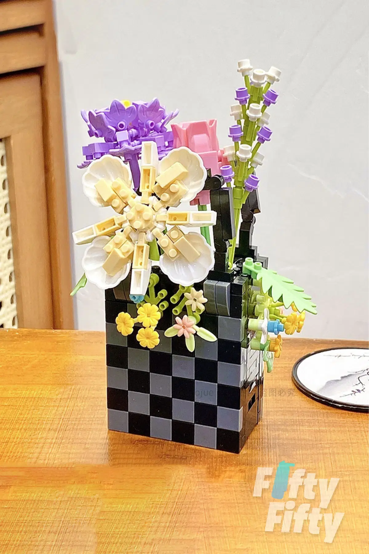 Panlos BOUTIQUE Serisi Siyah Çanta Figürü 556 Parça Oyuncak Yapım Seti -FFP1073